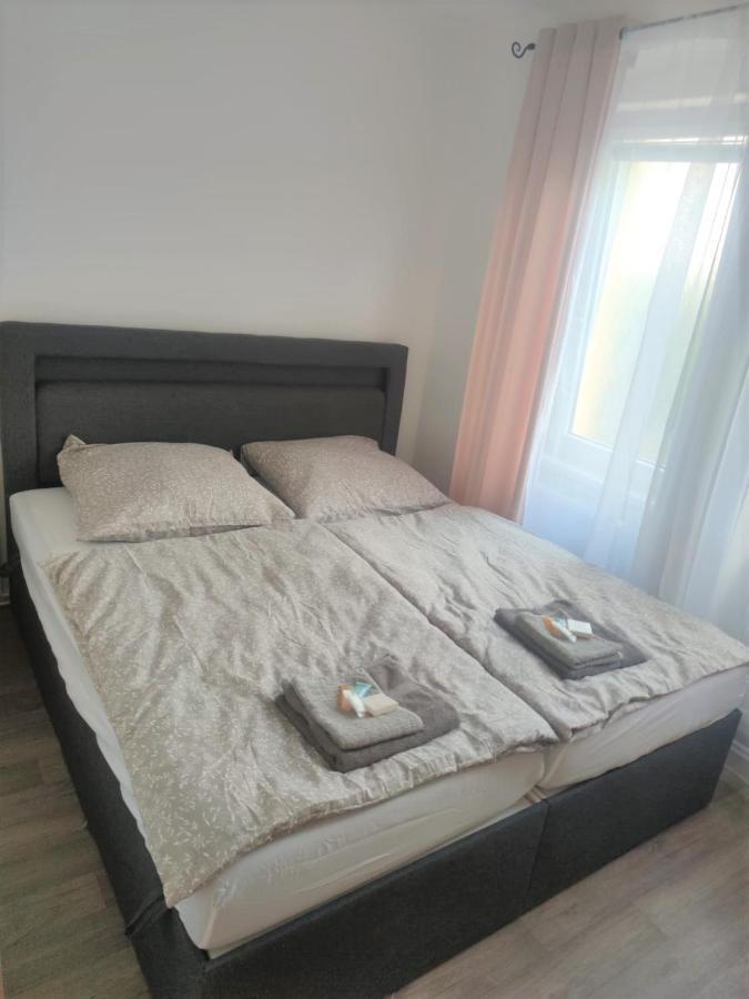 Apartmentscarlsbad كارلوفي فاري المظهر الخارجي الصورة
